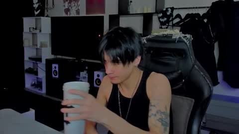 davis online show from February 16, 12:25 pm