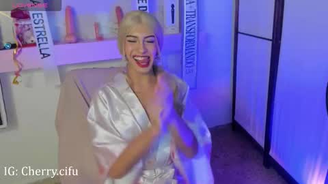 Dayana Hill online show from March 15, 3:44 am