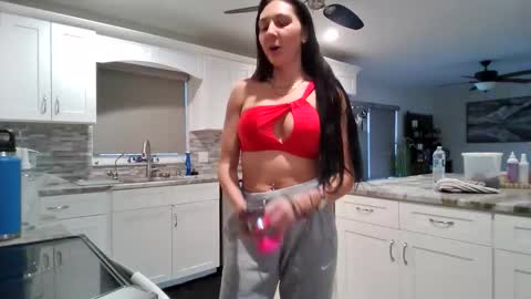 Dazey online show from November 18, 9:40 pm