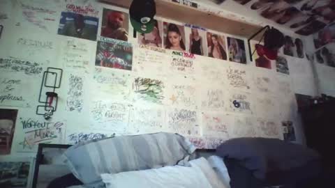 dbeamon92 online show from April 20, 6:11 pm