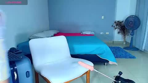 dcollins_ online show from February 28, 8:09 am