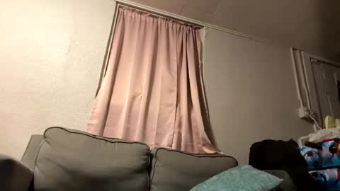 dddmilf24 online show from October 1, 5:39 am