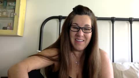 DDMolly online show from December 30, 8:58 pm