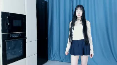 Kim online show from July 13, 8:07 am