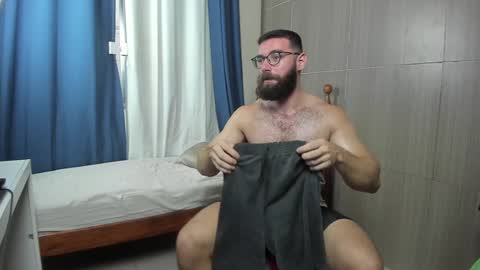 Dean online show from January 31, 7:51 pm