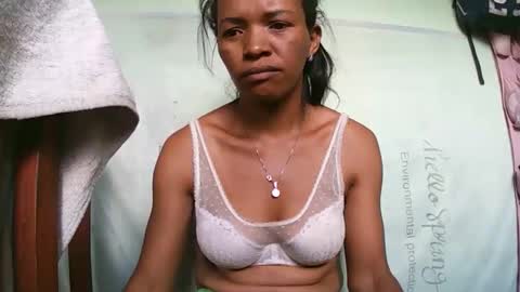 DebbieRiseX online show from March 5, 11:19 am