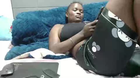 debbyslatter online show from February 24, 8:36 pm