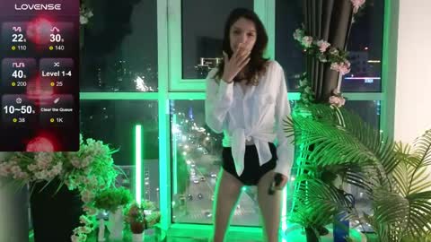 Eva online show from April 23, 5:14 pm