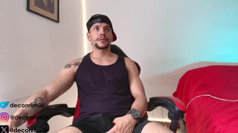 Santiago online show from April 10, 8:24 pm