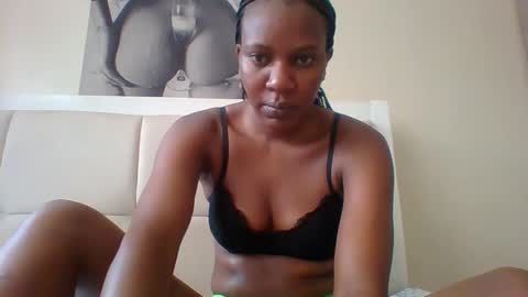 dee1234890 online show from October 16, 7:08 am