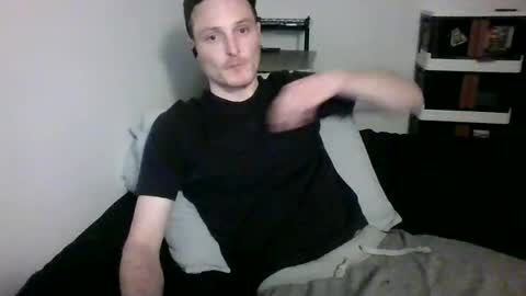 Dee4dayz online show from December 18, 1:23 am