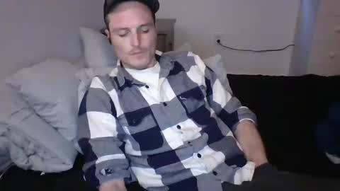 Snapshot of dee4dayz19 chatting on October 19, 10:14 pm Dee4dayz online show from October 19, 10:14 pm