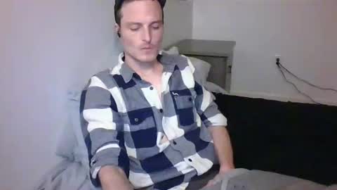 Dee4dayz online show from October 31, 2:01 am