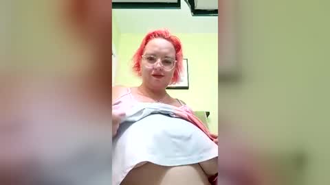 deedee198469 online show from August 8, 5:39 am