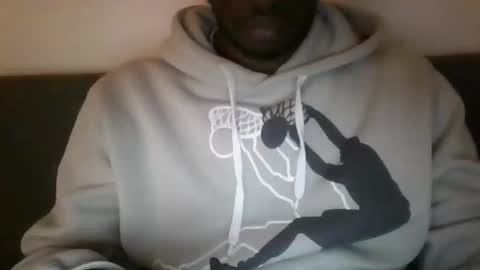 deemikee12 online show from May 6, 5:52 pm