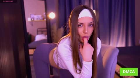 Eva online show from December 15, 8:21 am