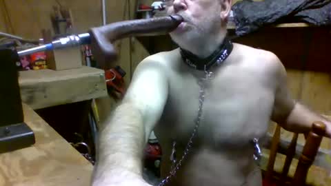 Snapshot of deepthroat227 chatting on March 9, 11:46 pm Deepthroat My Big Dildos online show from March 9, 11:46 pm