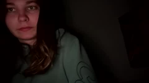 deepthroatqueen33 online show from February 20, 9:33 am