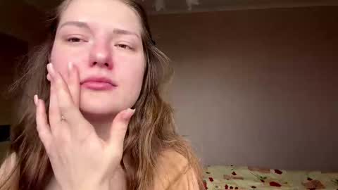 Mila online show from March 26, 9:36 am