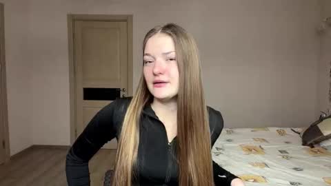 Mila online show from February 12, 7:45 am