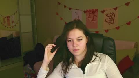 Delary online show from May 17, 10:41 pm