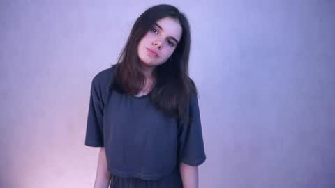 Adel online show from June 10, 10:25 am