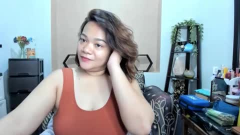 delightfulcurvy online show from March 13, 9:01 am