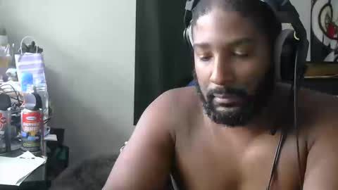 delta7012 online show from October 11, 4:21 pm