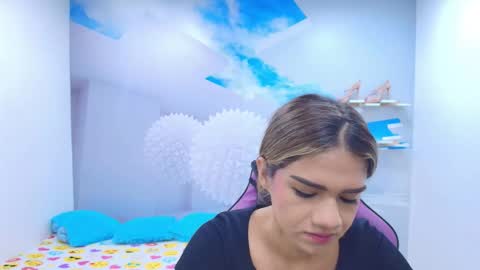 DEMI online show from February 7, 12:30 pm