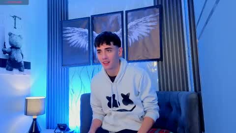 demian hot99 online show from April 21, 11:39 am