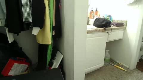 demichocolatekink online show from December 21, 3:35 am