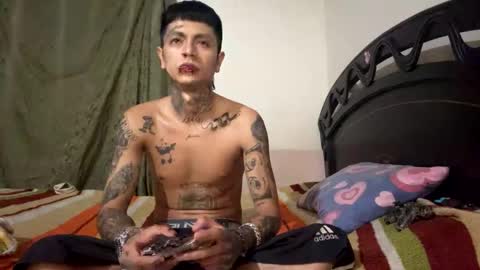 Demon 2407 online show from October 25, 3:07 am