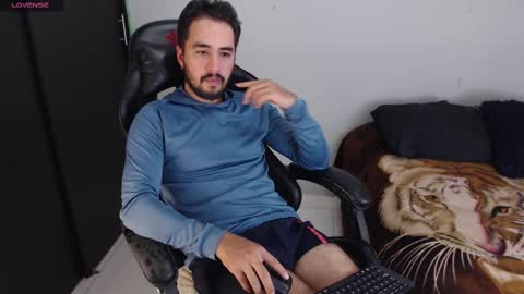 Demon Salvatore online show from September 30, 1:27 am