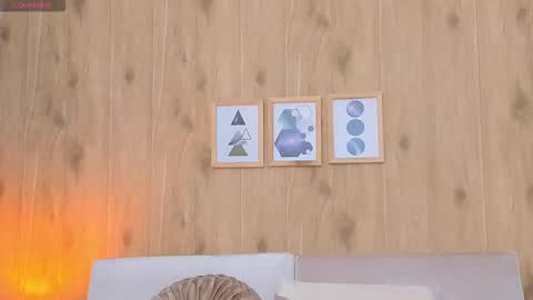 DEMY online show from November 1, 1:10 pm