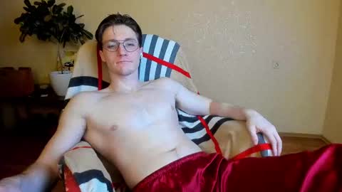 Snapshot of deni_boy99 chatting on February 20, 10:15 pm Deni online show from February 20, 10:15 pm