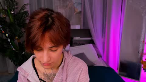 Unfortunately Denise has discontinued her work but I hope you will be excited about the new cool girl Jia online show from December 31, 11:53 am