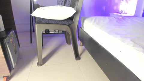 denisse_logan online show from May 25, 3:56 am