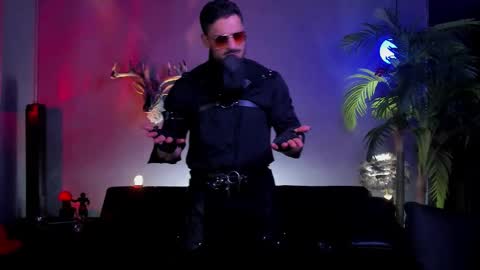 dennis_cox_ online show from March 21, 7:25 am