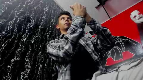 Dereck online show from February 17, 10:36 am