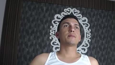 Dereck online show from June 14, 3:08 am