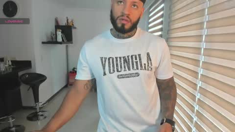 dereckgreen online show from April 21, 6:59 pm