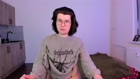 Derek online show from March 1, 8:35 pm