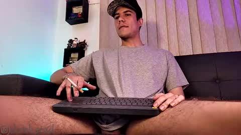 Derek independent model  online show from October 6, 5:58 am