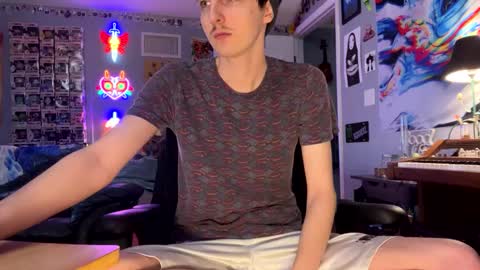 derekdings online show from October 6, 8:04 pm