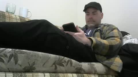 Snapshot of derf007 chatting on March 8, 5:33 pm derf007 online show from March 8, 5:33 pm
