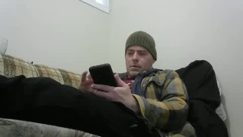 Snapshot of derf007 chatting on February 28, 4:20 pm derf007 online show from February 28, 4:20 pm