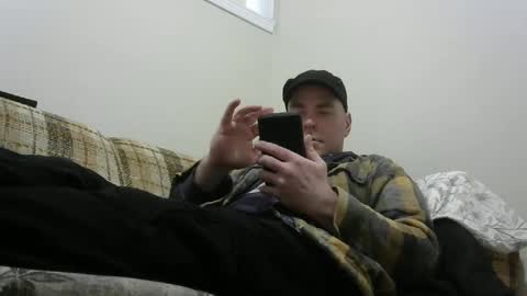 Snapshot of derf007 chatting on February 26, 3:32 pm derf007 online show from February 26, 3:32 pm