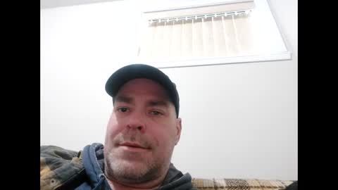 Snapshot of derf007 chatting on February 24, 2:26 pm derf007 online show from February 24, 2:26 pm