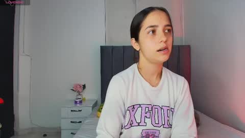 derly_cuervo703031 online show from October 27, 4:40 pm