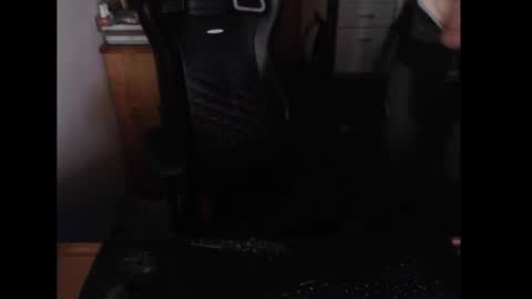 dermattes online show from January 25, 4:24 pm